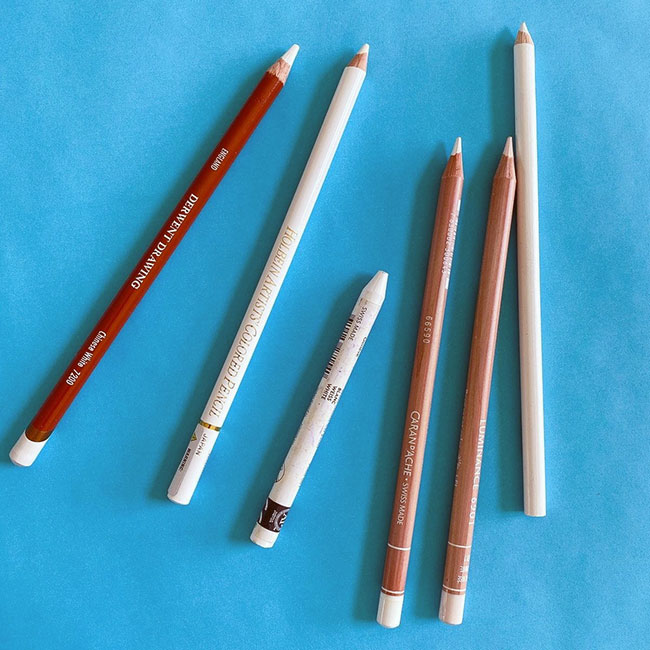 ایجاد کنتراست با مداد کنته سفید