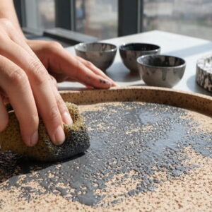 نحوه ترکیب رنگ اکریلیک با آب برای سنگ مصنوعی